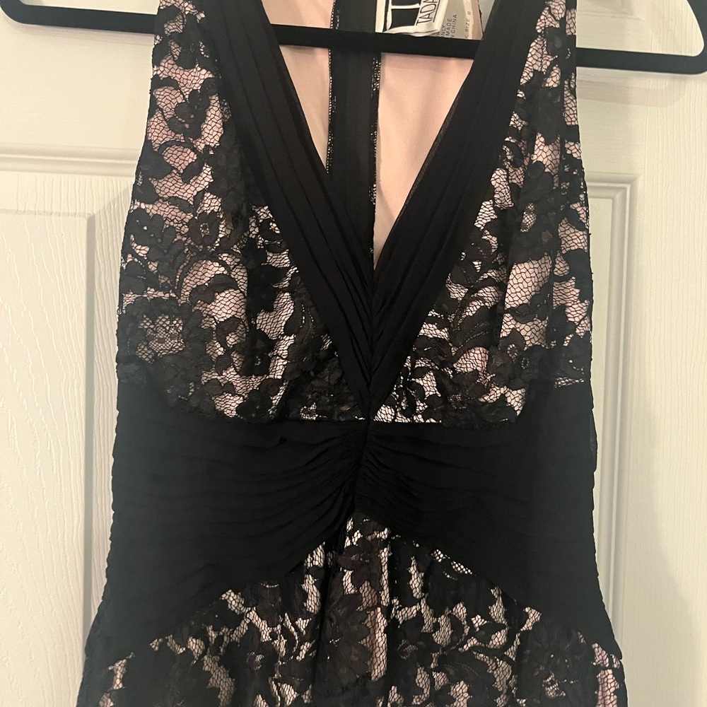 Tadashi Shoji Black and Pink Lace Top - Picture 4 of 13